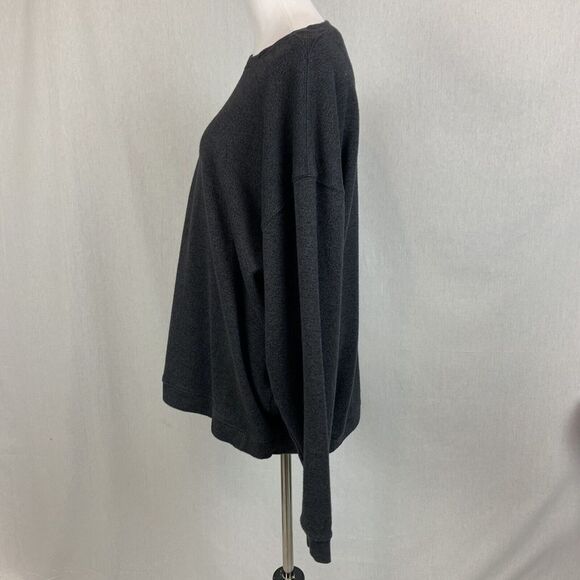 Tommy Bahama long sleeve gray knit pullover - Picture 5 of 6